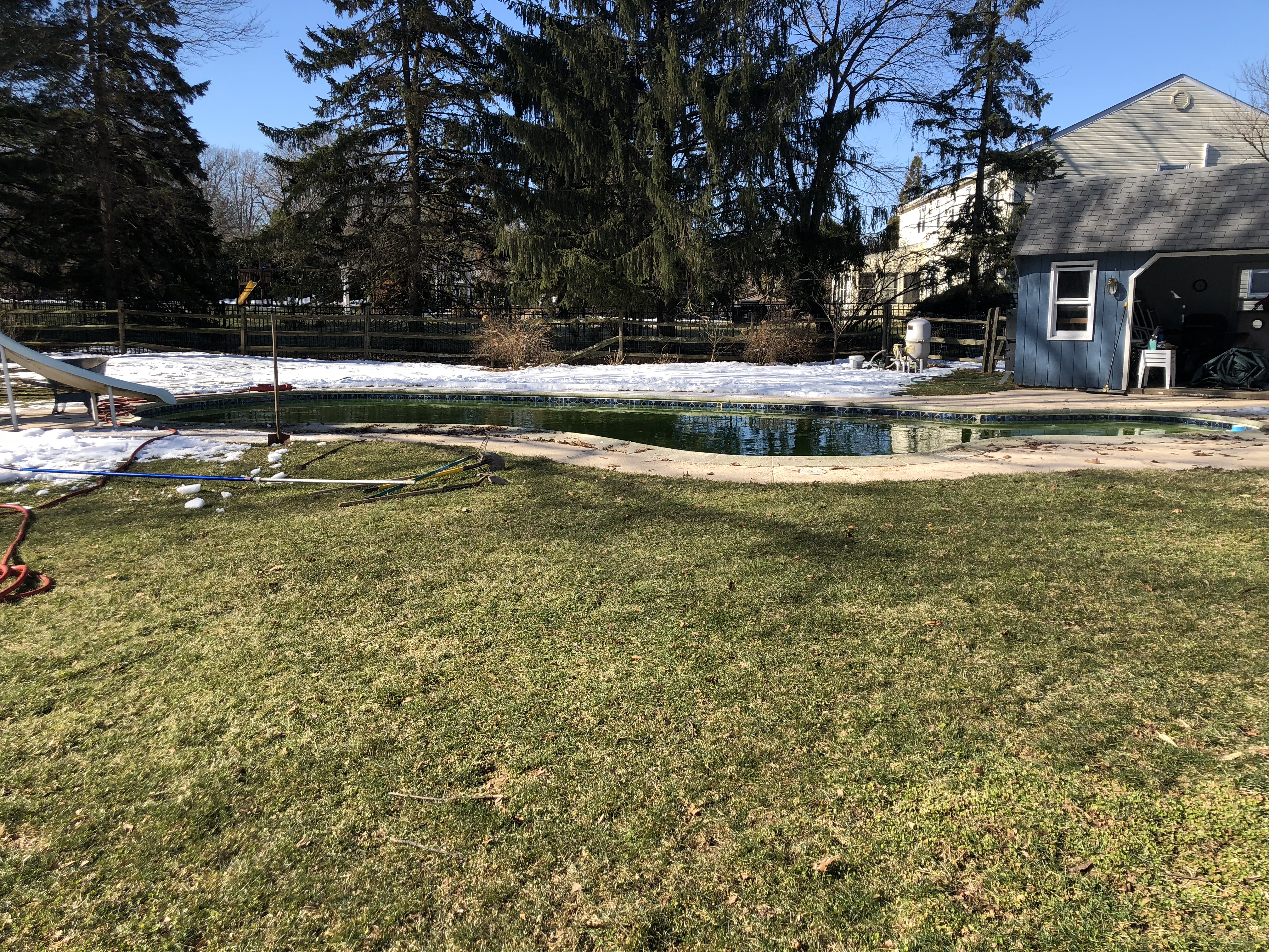 Galleries | Mt. Lake Pool and Patio