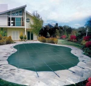 How to Safely and Seal Your Pool with a Loop Loc?